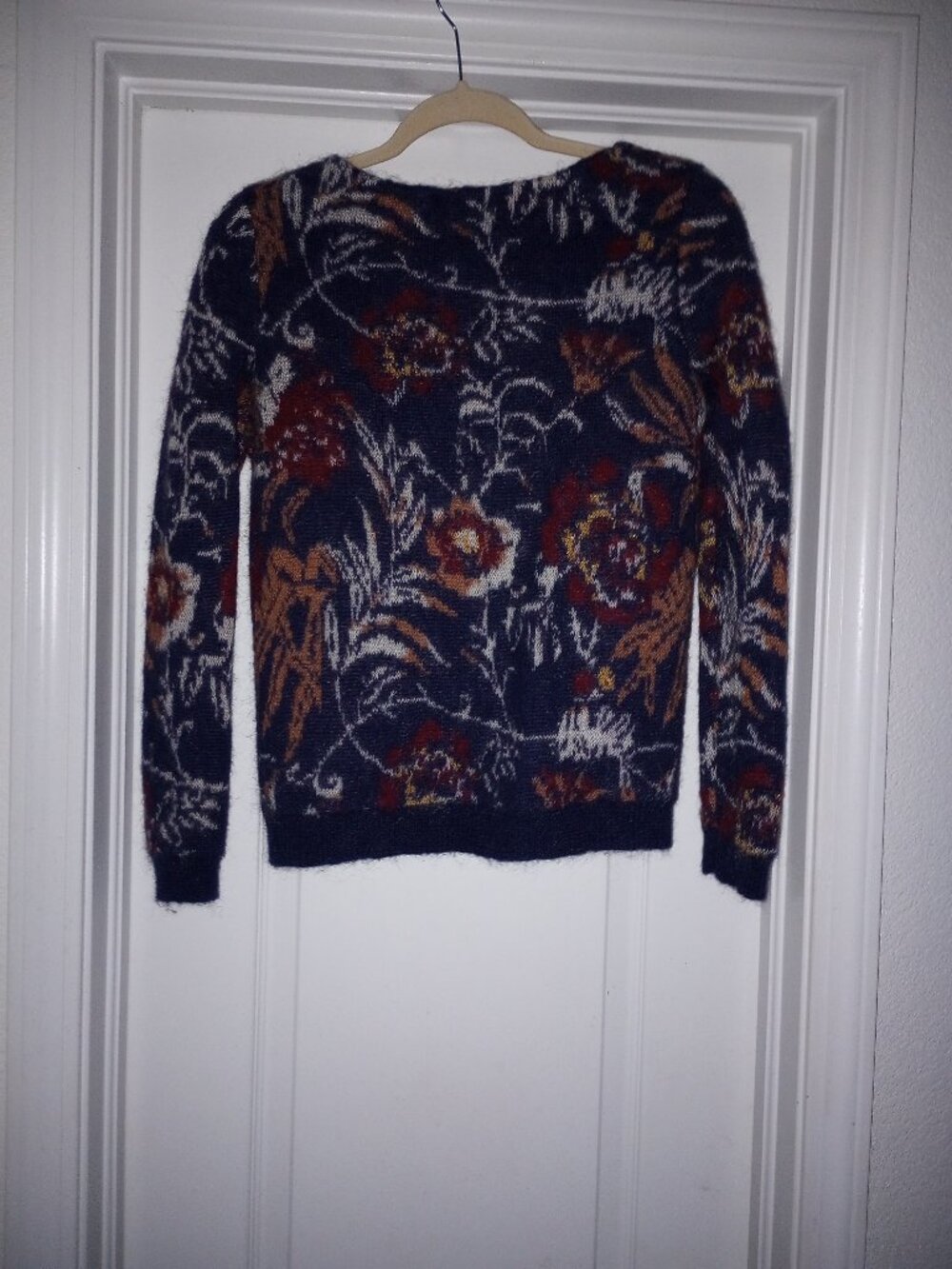 Sezane Owen Floral Blue Scoop Neck Sweater - Picture 4 of 5